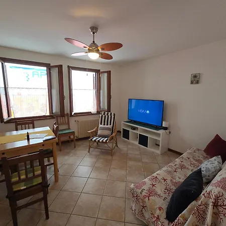 Casa Corbatto Family In Apartment Grado
