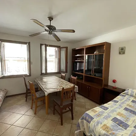 Casa Corbatto Family In アパート